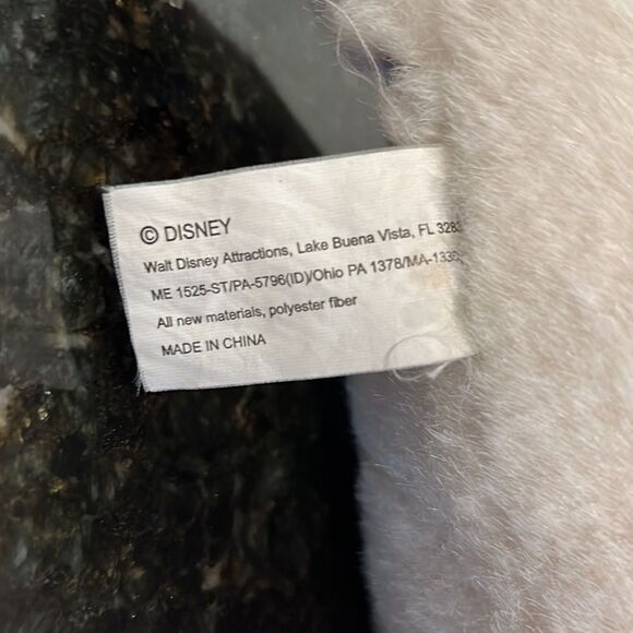 Walt Disney World Disney's Living Seas Epcot White Seal Plush Stuffed Animal 15" - Picture 9 of 9